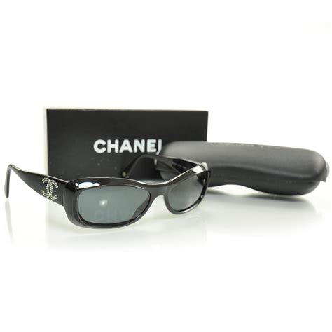 chanel crystal cc sunglasses|Sunglasses .